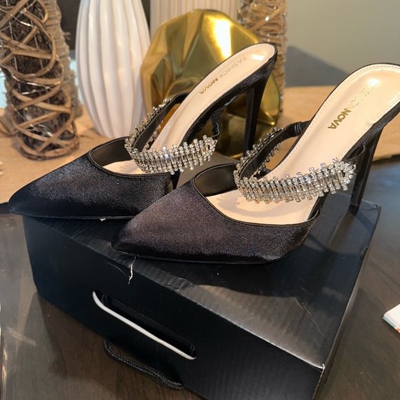 Black, pump, pointed toe, embellished detail, satin, 4.5 inch stiletto heel. - Picture 2 of 4